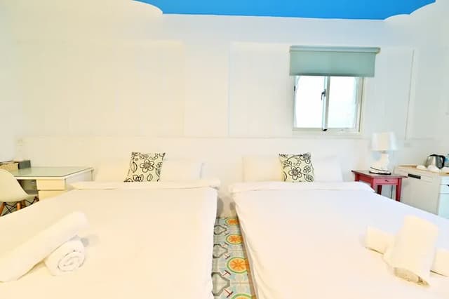 波斯卡朵親子城堡渡假民宿-豪華四人房--附浴缸-3