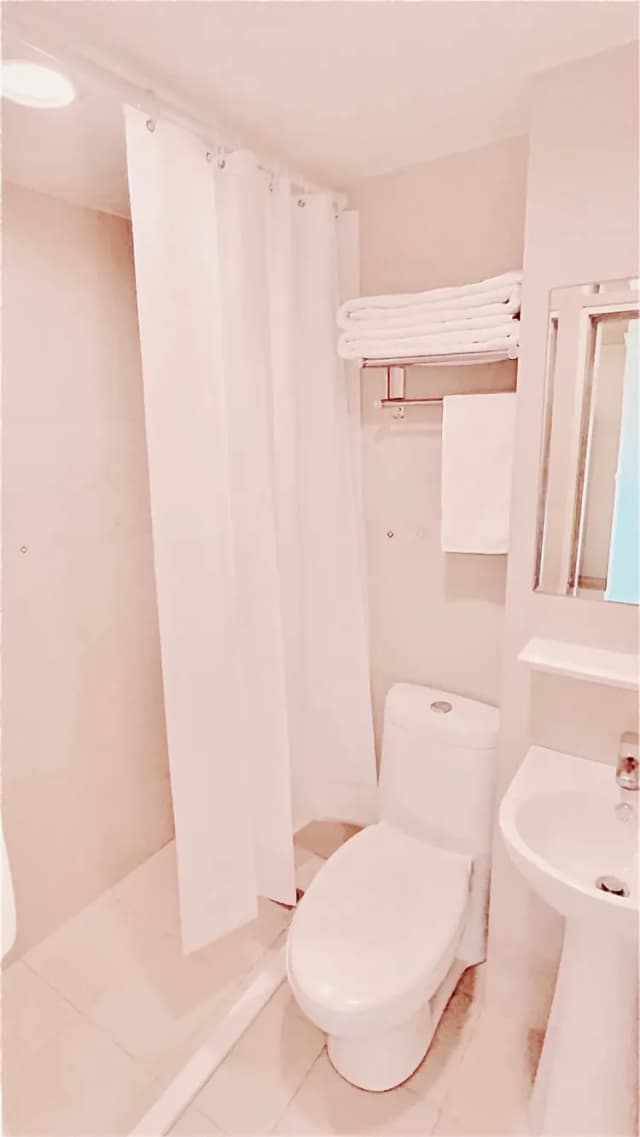 奇異果快捷旅店-中正店｜ 近柳川水岸步道、中華路夜市-簡約雙人房-6