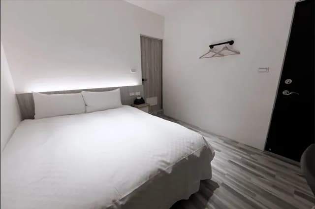 Xiangdu Culture and Tourism-Literary Youth Double Room-1