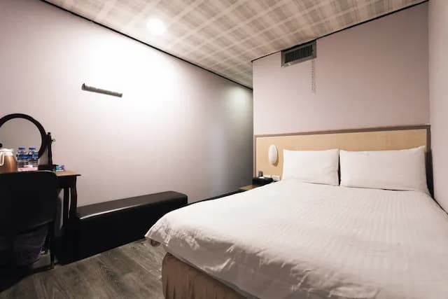 首府旅館｜緊鄰府中、板橋站-標準雙人間-3