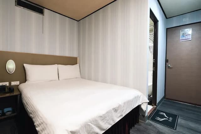 首府旅館｜緊鄰府中、板橋站-標準雙人間-1