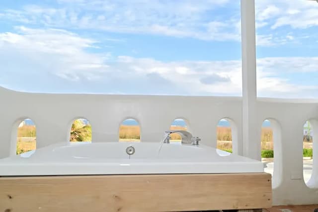 波斯卡朵親子城堡渡假民宿-豪華海景雙人房--附浴缸-10