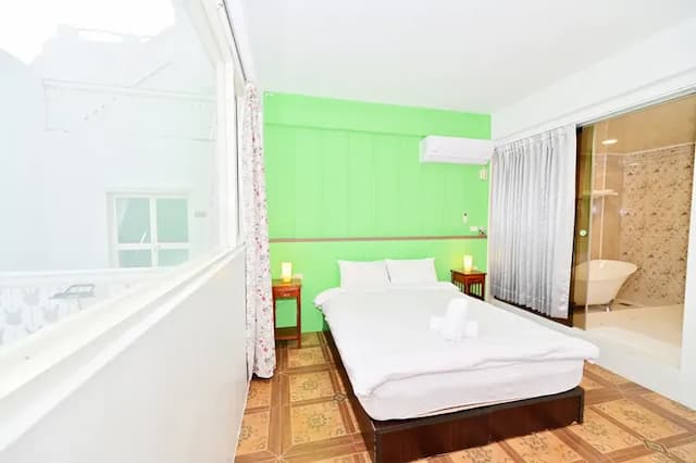 波斯卡朵親子城堡渡假民宿-豪華海景雙人房--附浴缸-4