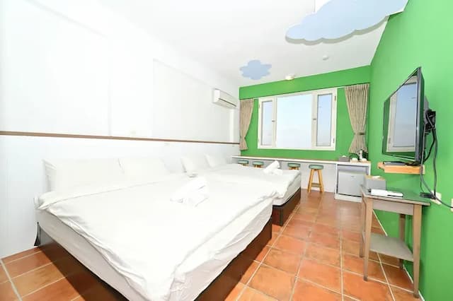 波斯卡朵親子城堡渡假民宿-豪華海景四人房-2