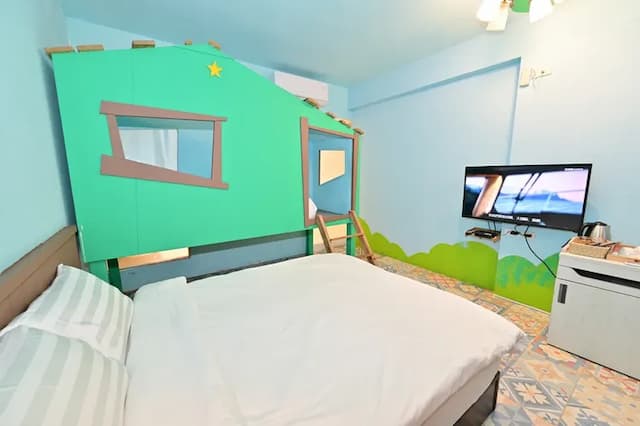 波斯卡朵親子城堡渡假民宿-豪華海景三人房-附浴缸-1