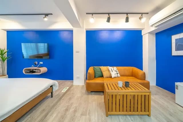 Tsum Chill /near the Second Art Museum and Chihkan Tower Business District-Blue-6