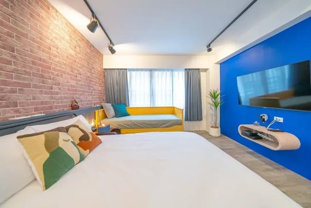 Tsum Chill /near the Second Art Museum and Chihkan Tower Business District-Blue-4