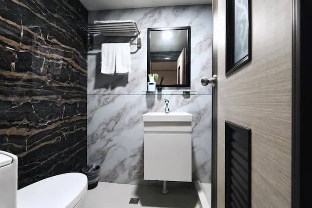 首府旅館｜緊鄰府中、板橋站-家庭小型套房-6