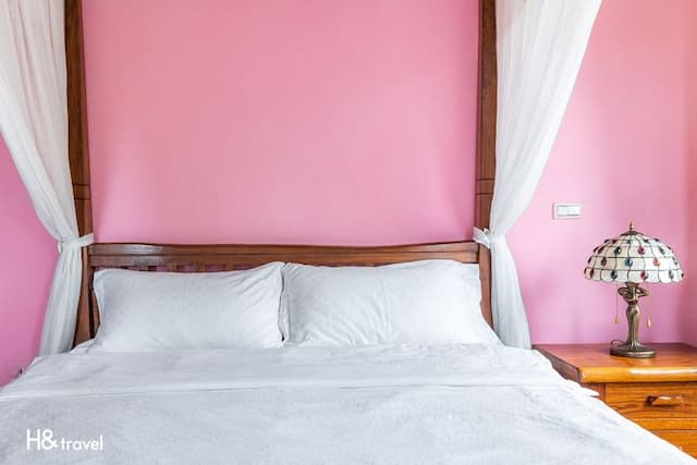 A Qian B&B-Mountain View Double Room with Bathtub-9