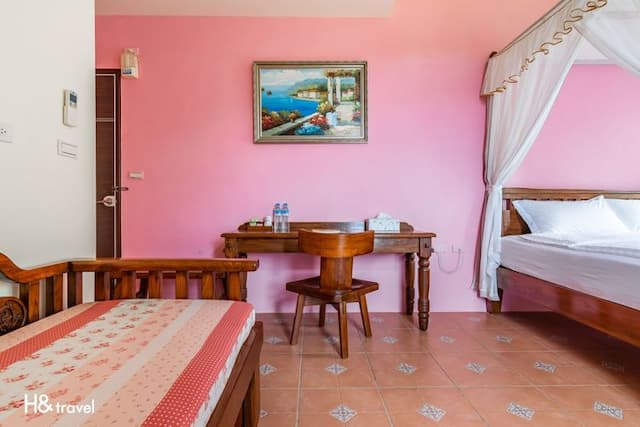 A Qian B&B-Mountain View Double Room with Bathtub-6