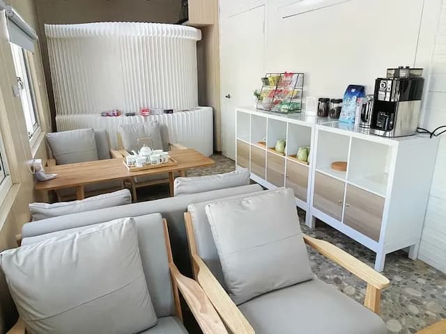 峰樹屋-加大雙人床房－附陽台-2