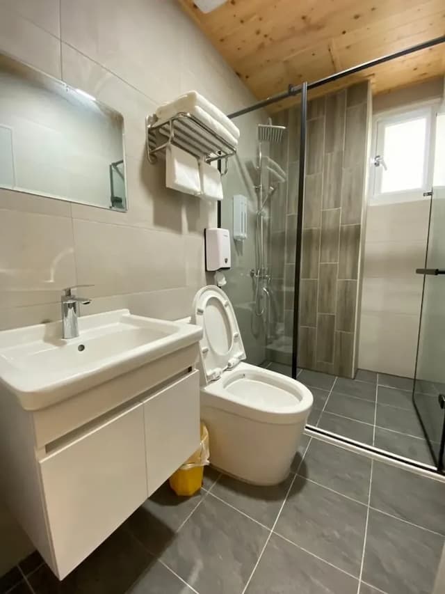 Sun Never Sets Bed and Breakfast-Twin room-7