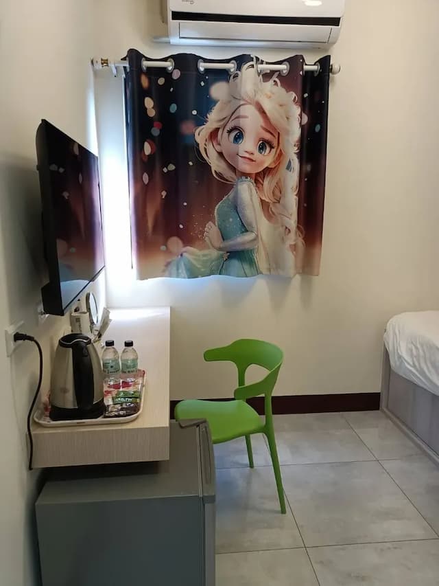 Sun Never Sets Bed and Breakfast-Single Room-1