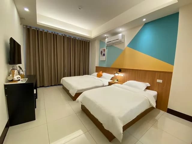 Sun Never Sets Bed and Breakfast-Triple Room-2