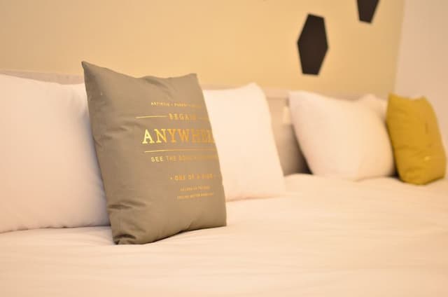 Feng Chia. Music Mu Lè mù-Family Room - 6 Adults-4