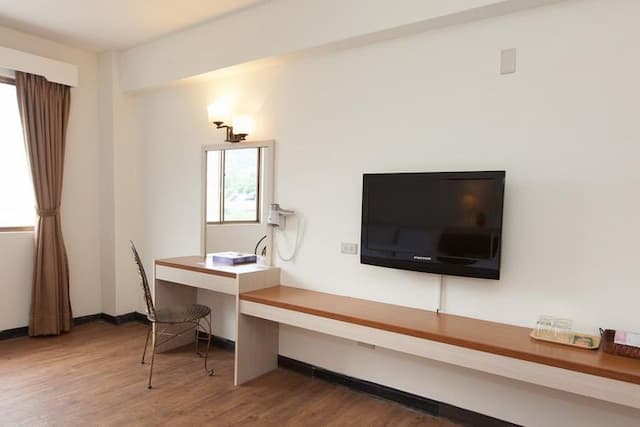 知本亞灣飯店 | 大眾溫泉池-經典四人房（二大床）-4