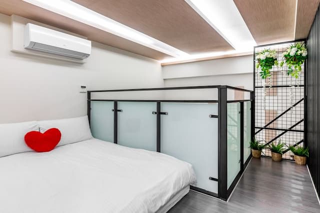 日月潭兒茶宿｜附電梯、地點便利、乾淨舒適-特大樓中樓家庭房-附浴缸-102-2