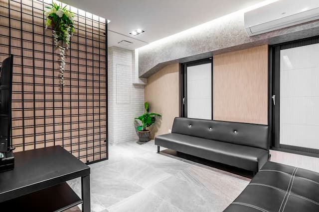 日月潭兒茶宿｜附電梯、地點便利、乾淨舒適-特大樓中樓家庭房-附浴缸-102-8