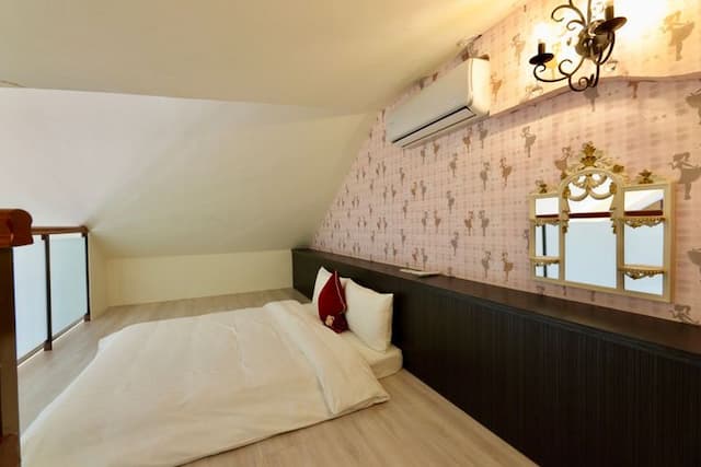 Hanaga Garden Guest House-Six-person suite (not available)-8