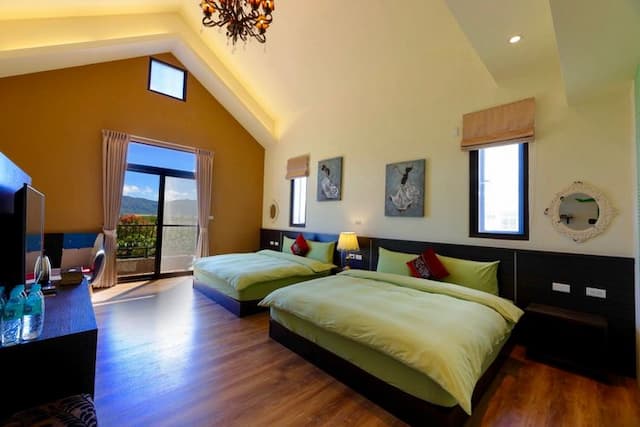 Hanaga Garden Guest House-Six-person suite (not available)-10