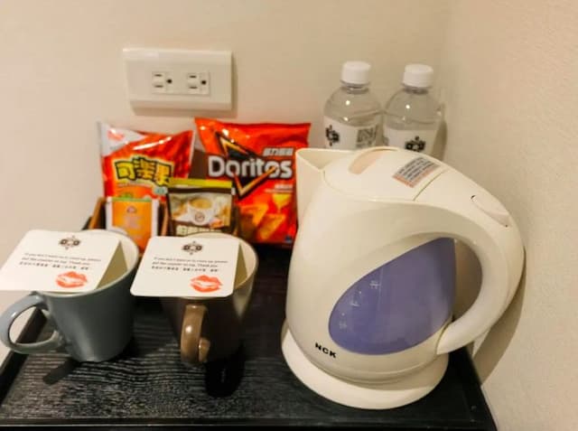 二十輪旅店西門町館-高級客房(無窗)-7