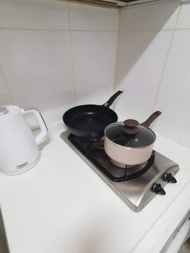 Hongik Univ Stn Exit 3 10sec (4 Single Beds)-弘益大學入口站 3 號出口 10 秒 (4 single beds)-9