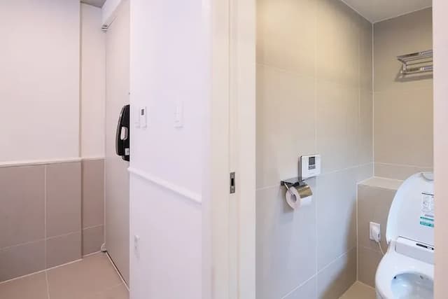 菲斯精品飯店-豪華雙人房-4