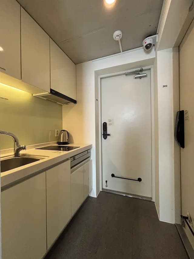 菲斯精品飯店-豪華雙人房-5