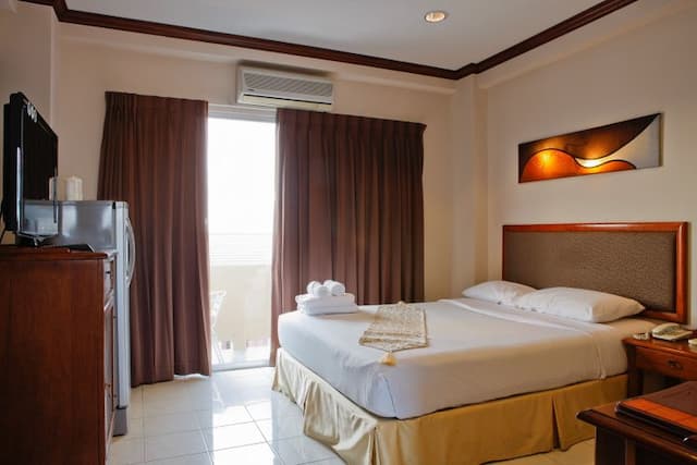 INN HOUSE-Seaview Room-1