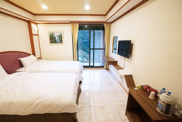 Taoyuan Xiaowulai Villa-Double room with view-4