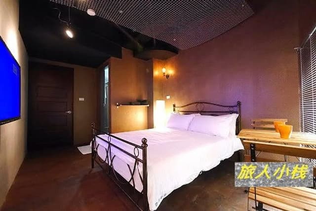 Traveler Station R15-203-1