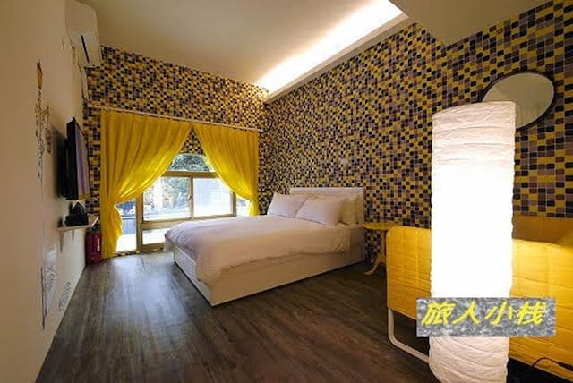 Traveler Station R15-203-13