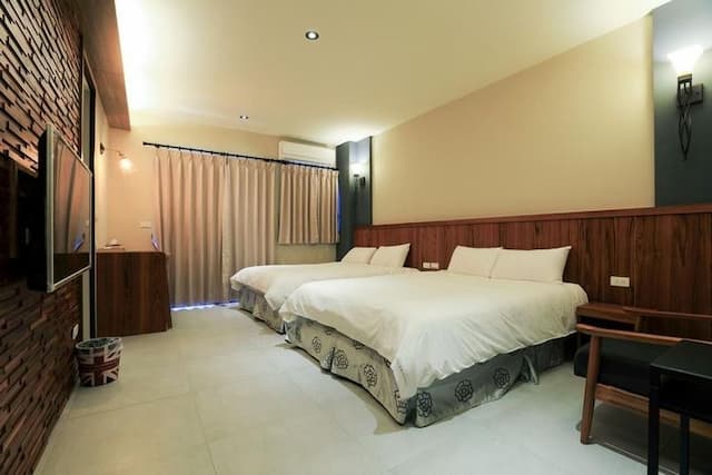 尖尖民宿-8201-四人房-1