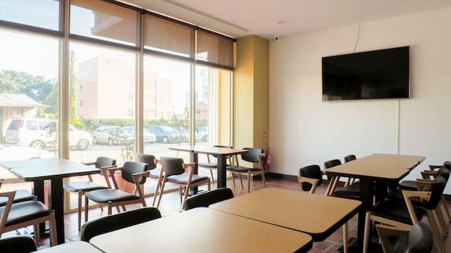 ティプシーホテル-Warm quadruple room-7