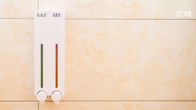 ティプシーホテル-Warm quadruple room-6