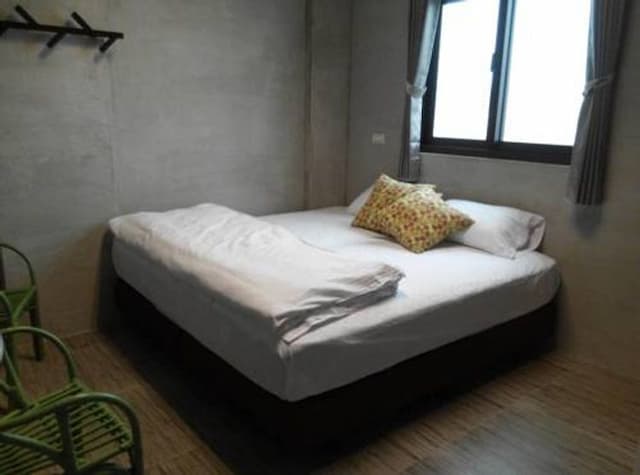 Mao House-Standard Double-5