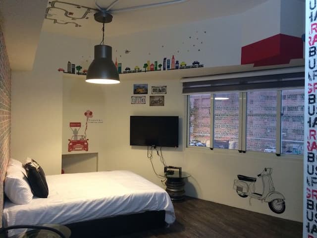 Traveler Station R15-308-1