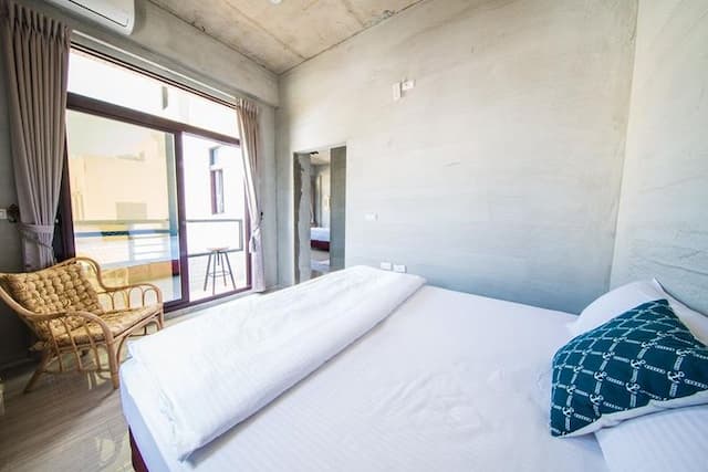 Mao House-Quarter Room-6