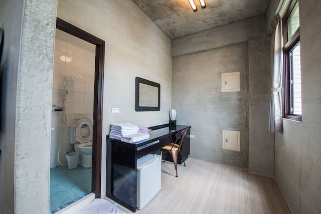 Mao House-Quarter Room-7