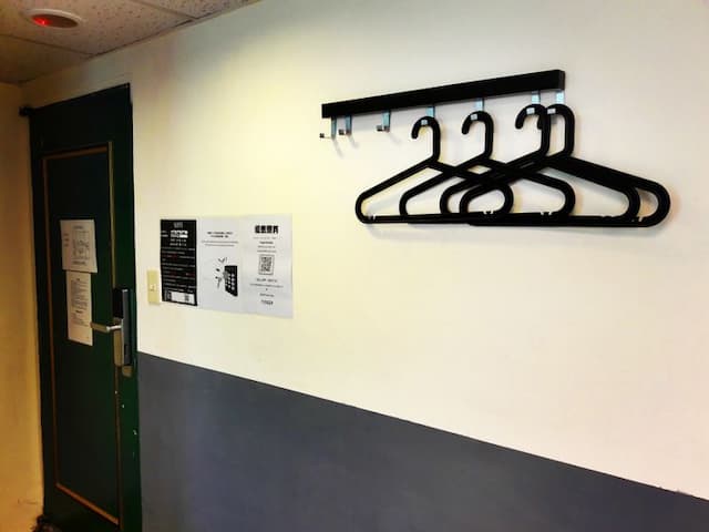 三隻老虎青年旅店-標準四人房-3