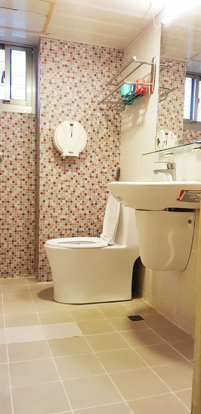 三隻老虎青年旅店-標準六人房-11