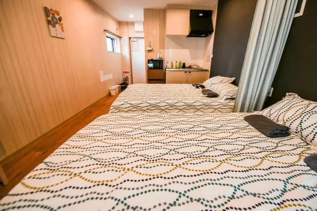 Vanilla Hotel-Simple Eight-person Room-6