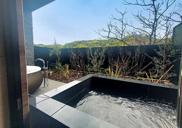 FIVE SPRING RESORT THE SHIRAHAMA-Giraffe 2F (三人房－附露台)-5