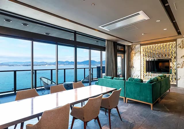 FIVE SPRING RESORT THE SHIRAHAMA-Great Bear1F (四人房)-1