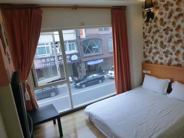 悠旅民宿-小型雙人房-2