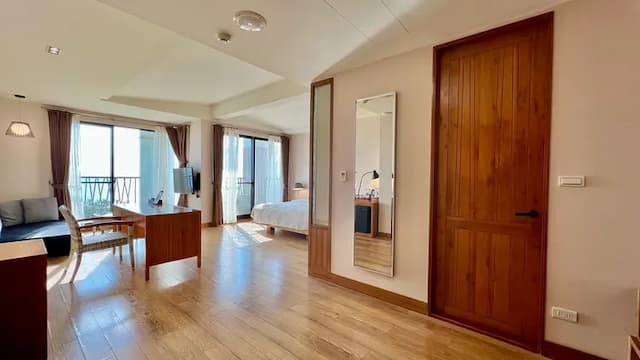 Sinasera Resort-Executive Double Room-4