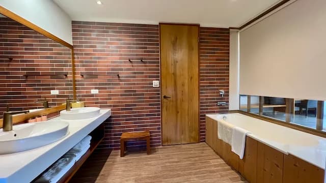 Sinasera Resort-Mountain View Triple Room-10