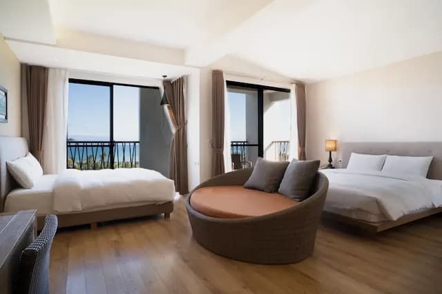 Sinasera Resort-Ocean View Quad Room-1