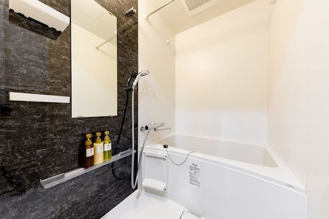 全室シャワー＆バスタブ付き