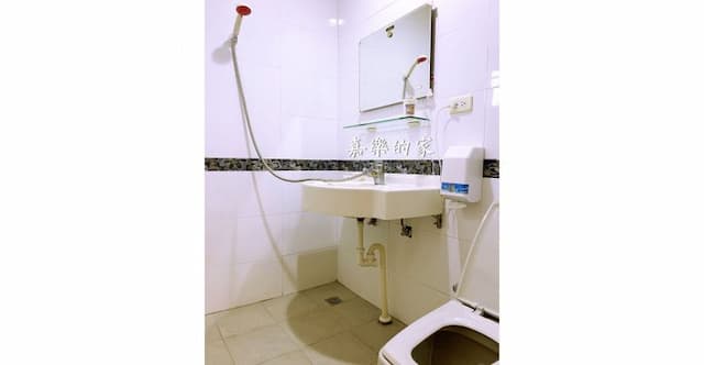 Jia's Homestay-Double green room-5